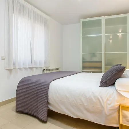 Feriapiso Palmer * L'Hospitalet de Llobregat